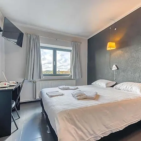 De La Gare Hotel 2*